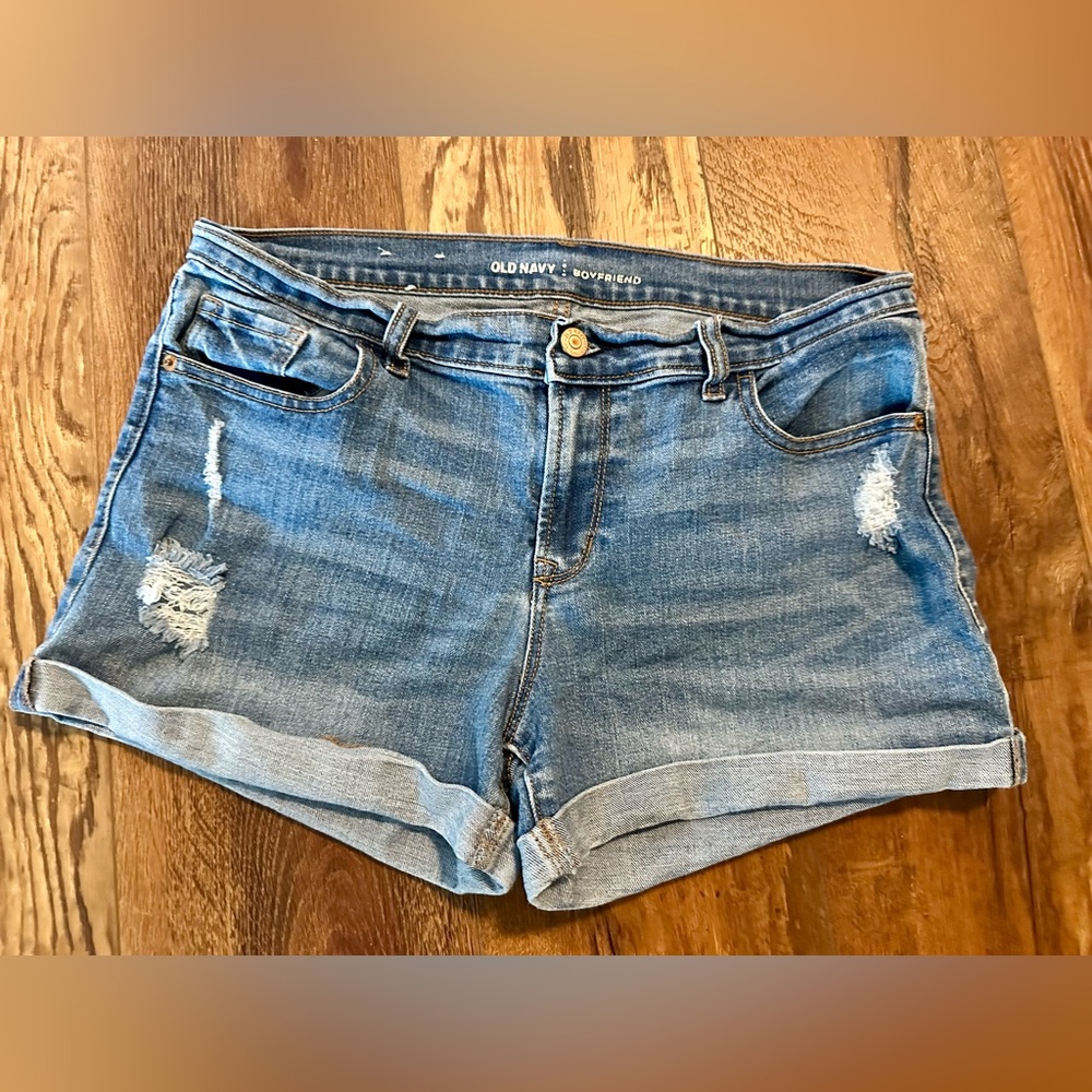 COPY - Old Navy Boyfriend Size 8 Denim Shorts